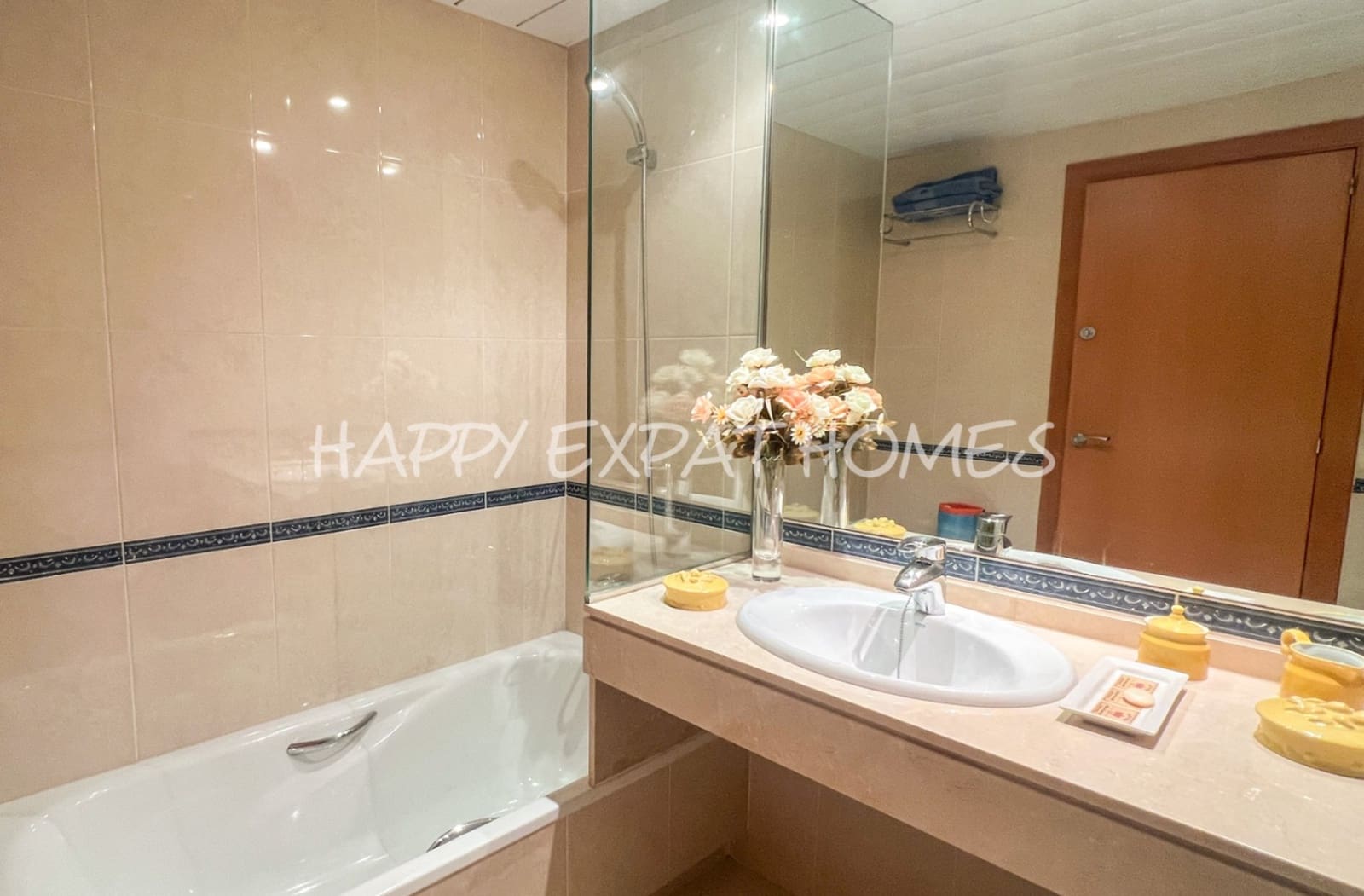 5 makuuhuone Asunto myytävänä paikassa Sant Pere de Ribes mukana uima-altaan 
autotalli - 778 000 € (Ref: 8404499)