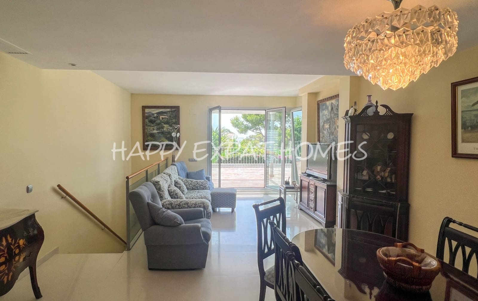 5 makuuhuone Asunto myytävänä paikassa Sant Pere de Ribes mukana uima-altaan 
autotalli - 778 000 € (Ref: 8404499)