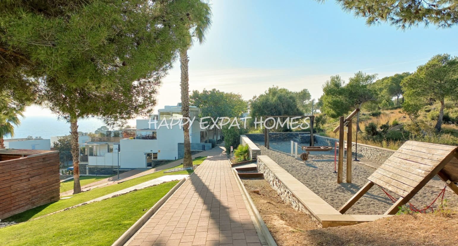 5 makuuhuone Asunto myytävänä paikassa Sant Pere de Ribes mukana uima-altaan 
autotalli - 778 000 € (Ref: 8404499)