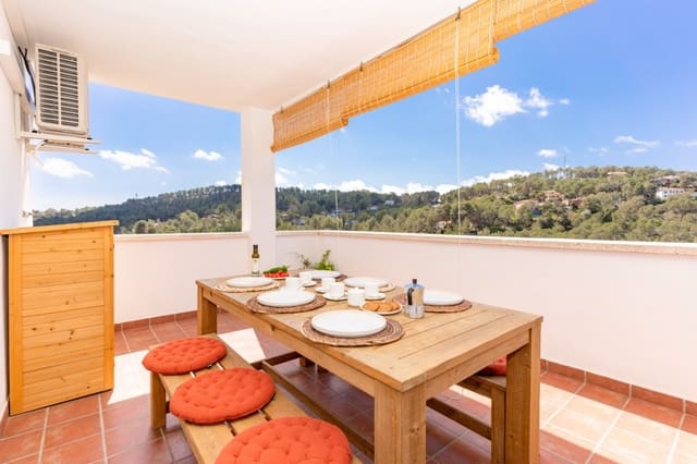 5 bedroom Villa for sale in Olivella - € 499,000 (Ref: 8600339)