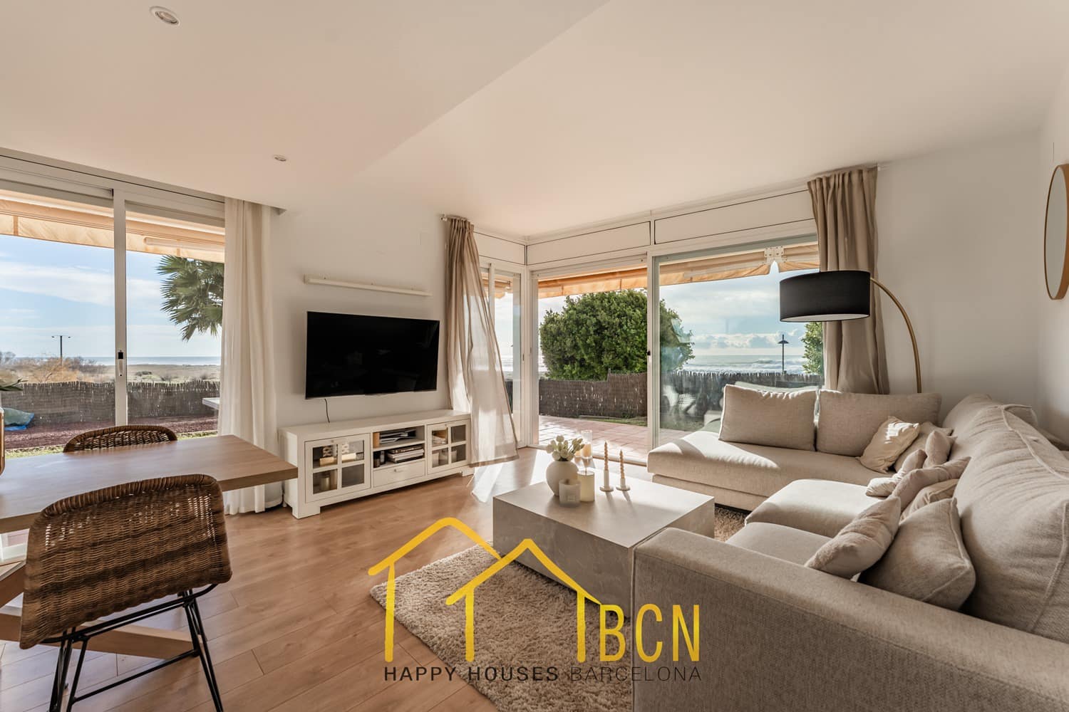 4 sypialnia Mieszkanie na sprzedaż w Cubelles z basenem garażem - 790 000 € (Ref: 8785838)