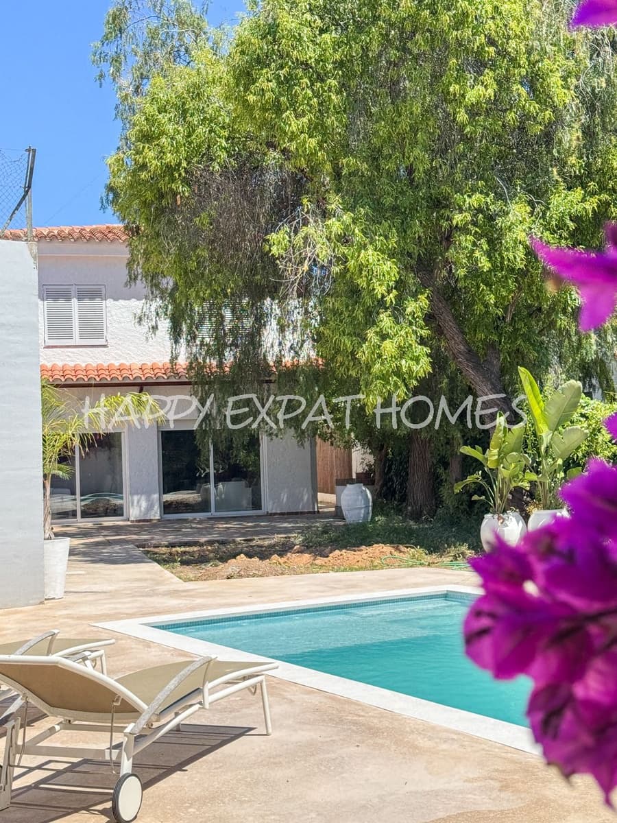 4 soveværelse Villa til salg i Sitges med swimmingpool garage - € 1.850.000 (Ref: 8790222)