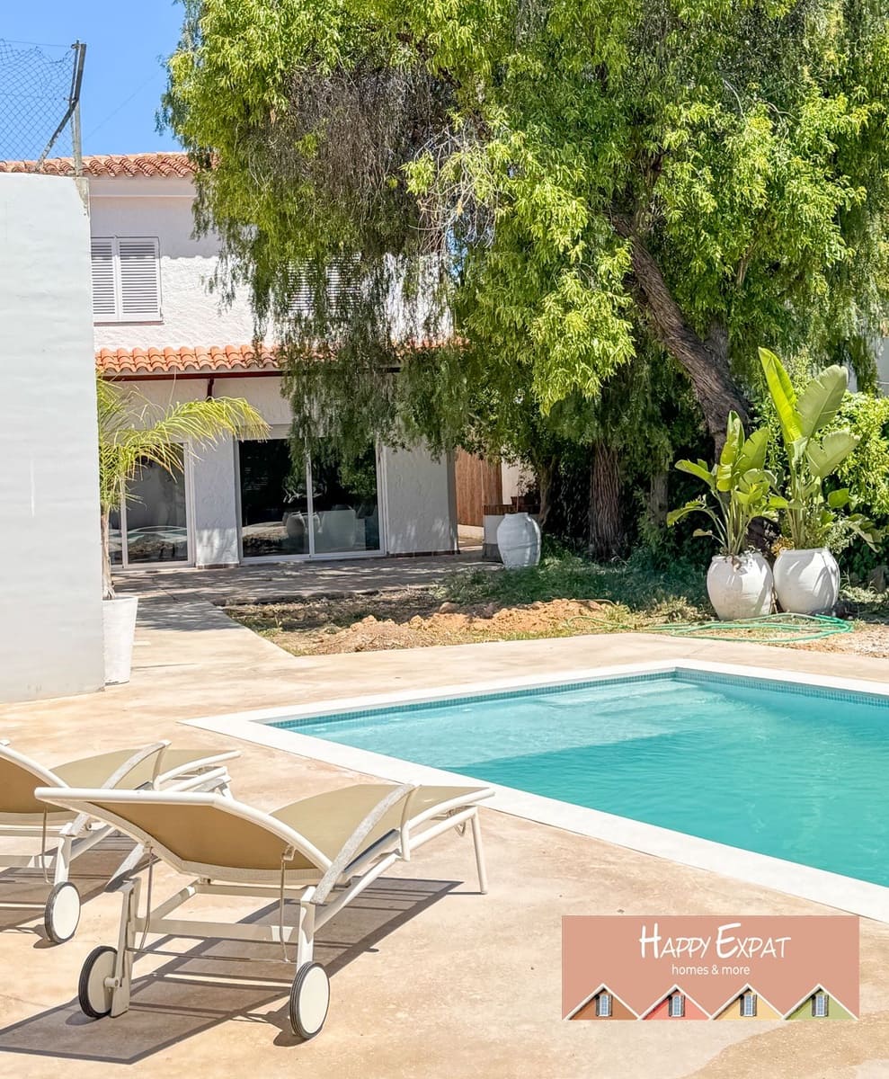 4 soveværelse Villa til salg i Sitges med swimmingpool garage - € 1.850.000 (Ref: 8790222)