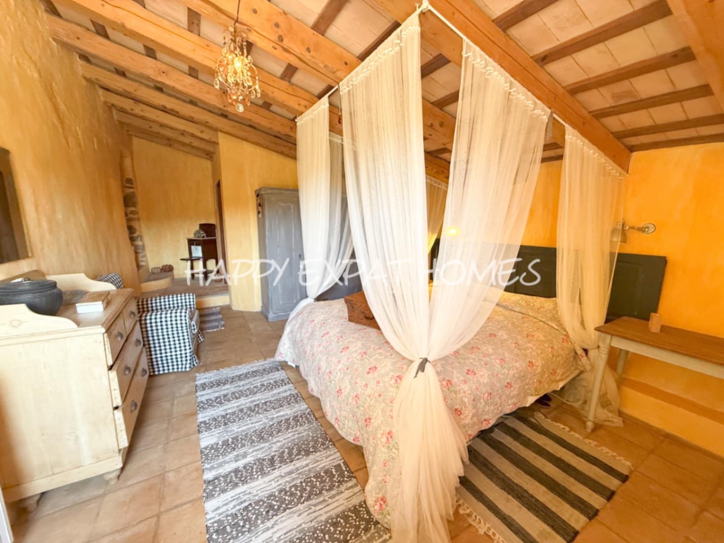 9 soveværelse Finca/Landehus til salg i Olivella - € 735.000 (Ref: 8931789)