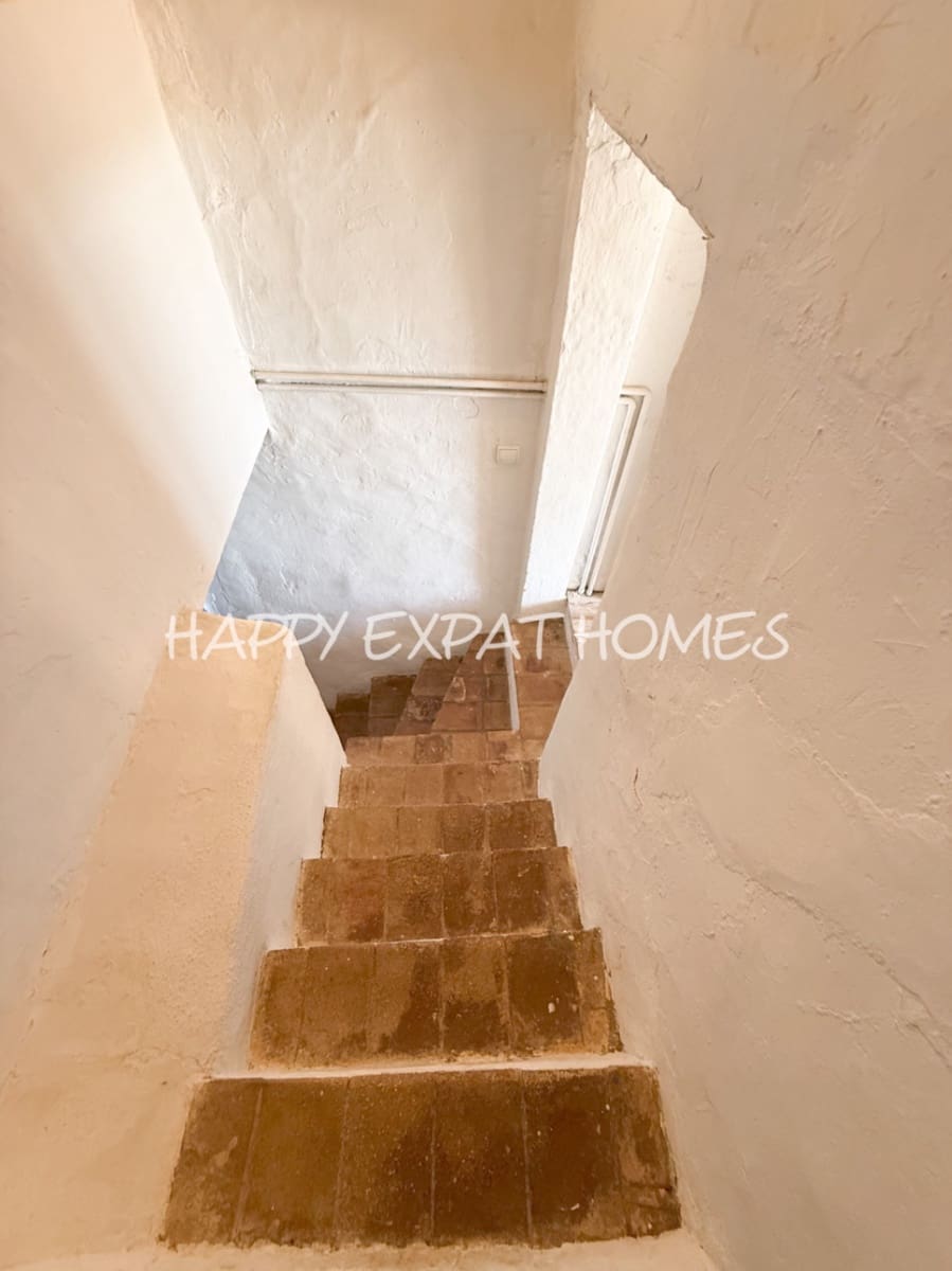 9 soveværelse Finca/Landehus til salg i Olivella - € 735.000 (Ref: 8931789)