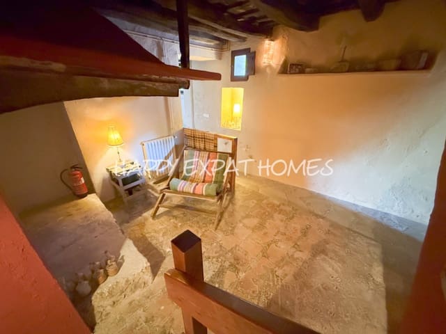 9 bedroom Finca/Country House for sale in Olivella - € 735,000 (Ref: 8931789)