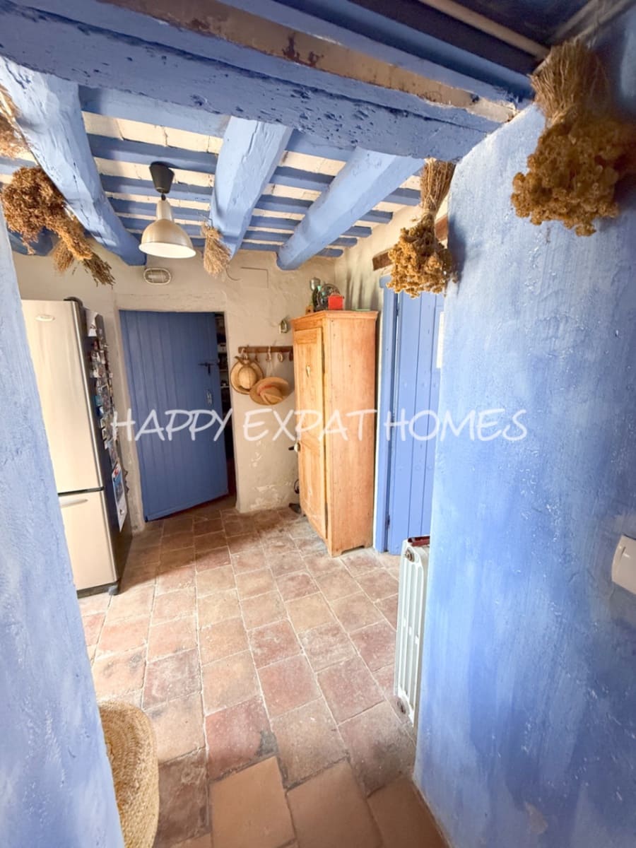 9 soveværelse Finca/Landehus til salg i Olivella - € 735.000 (Ref: 8931789)