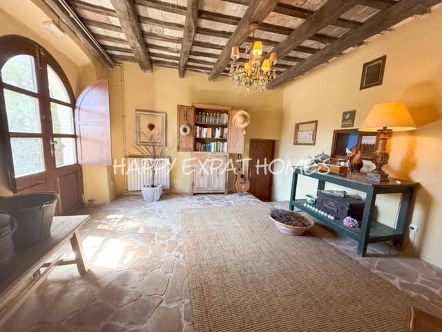 9 bedroom Finca/Country House for sale in Olivella - € 735,000 (Ref: 8931789)