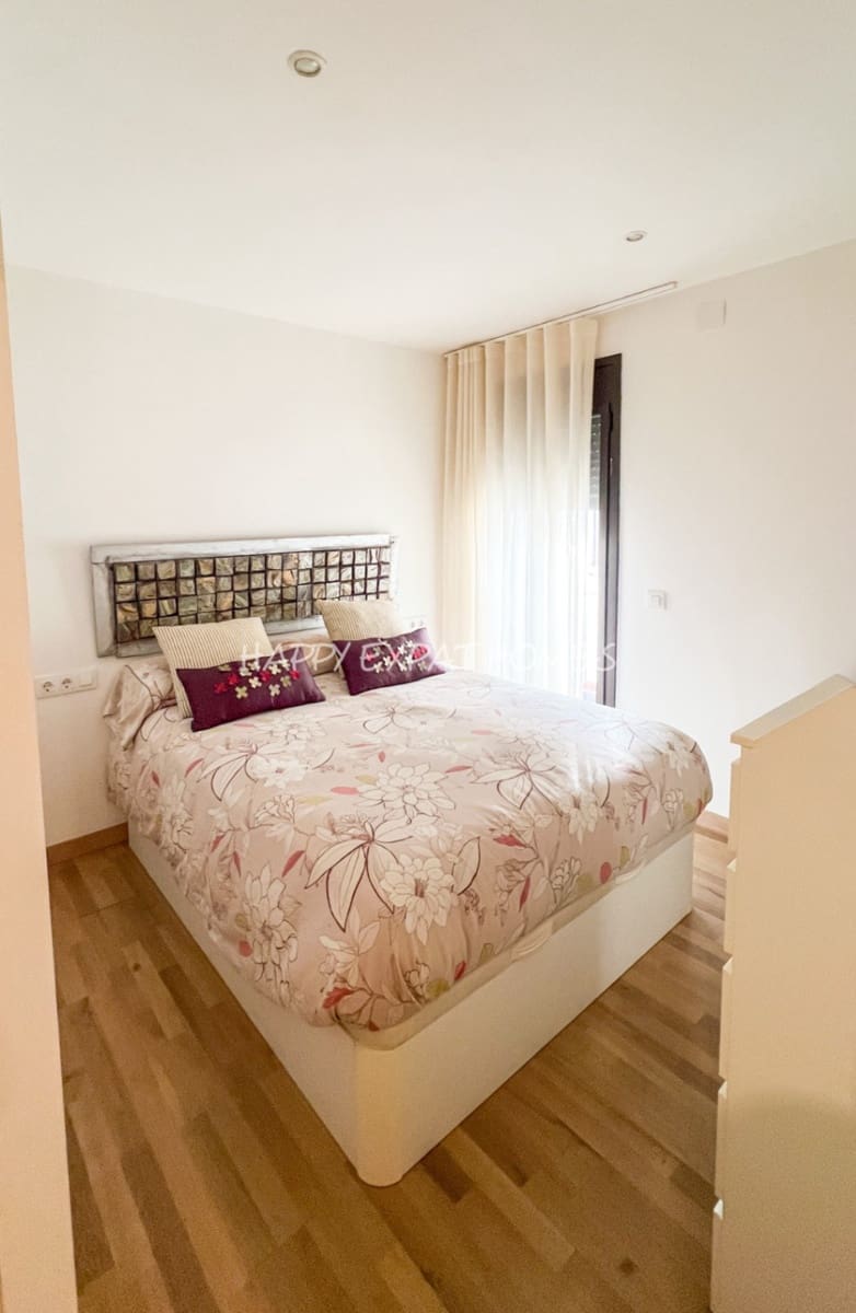 Apartamento de 3 habitaciones en Vilanova i la Geltrú en venta - 330.000 € (Ref: 8993056)