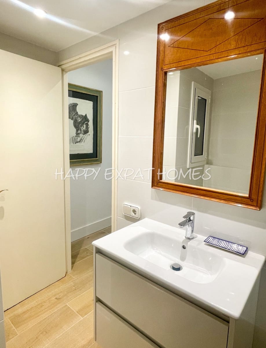 2 bedroom Apartment for rent in Sitges - € 2,200 (Ref: 8997549)