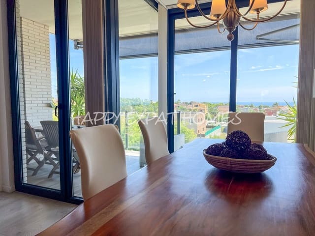 4 soveværelse Lejlighed til salg i Vilanova i la Geltrú med swimmingpool garage - € 451.000 (Ref: 8998612)