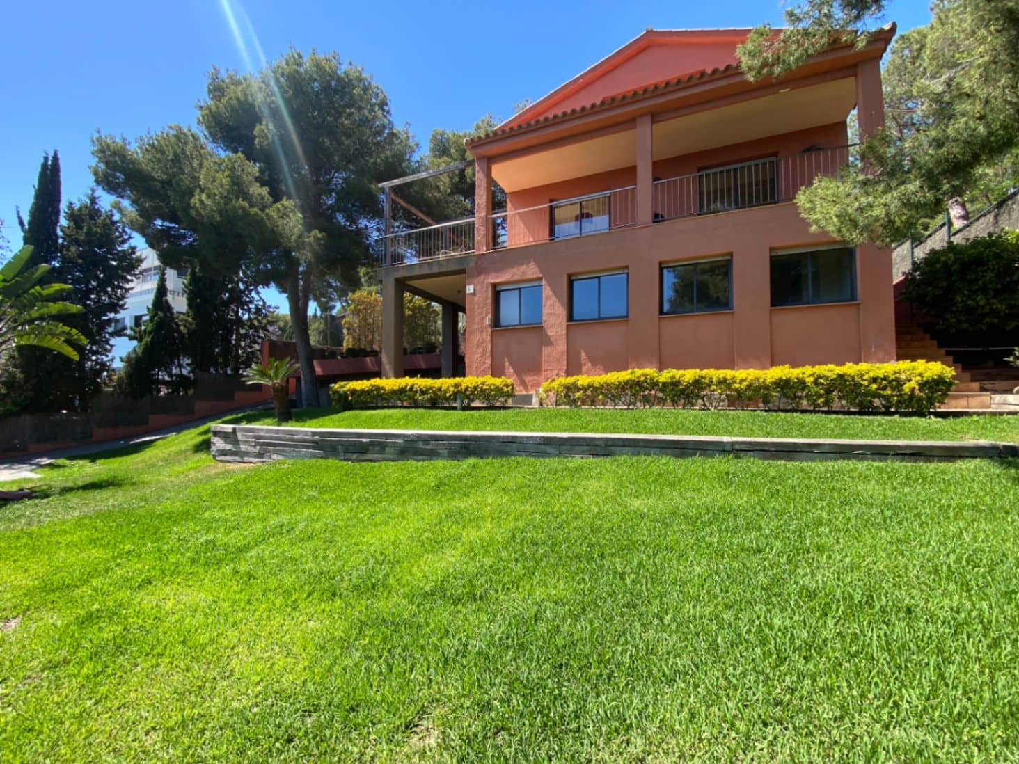 5 soveværelse Villa til salg i Castelldefels med swimmingpool garage - € 1.595.000 (Ref: 9031698)