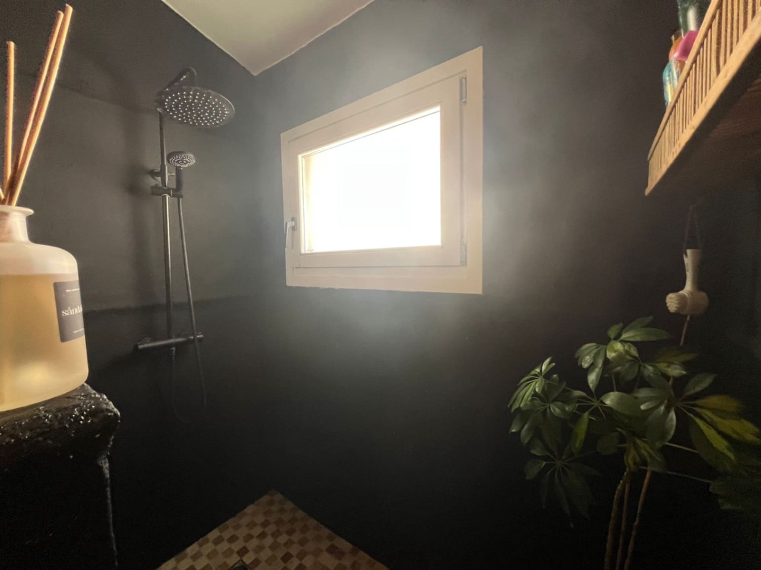 4 bedroom Villa for rent in Olivella with pool garage - € 4,000 (Ref: 9105833)