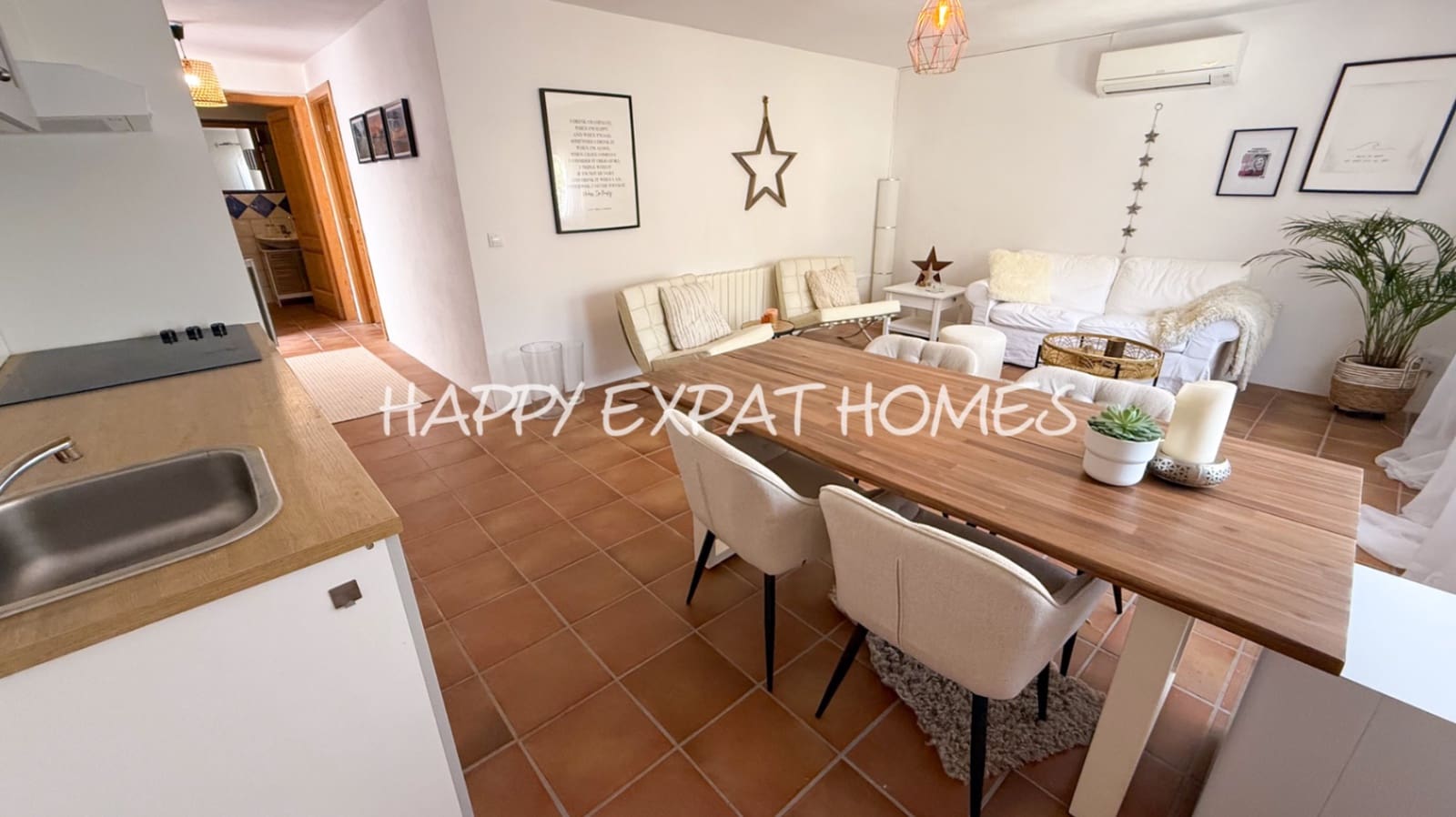 4 bedroom Villa for rent in Olivella with pool garage - € 4,000 (Ref: 9105833)