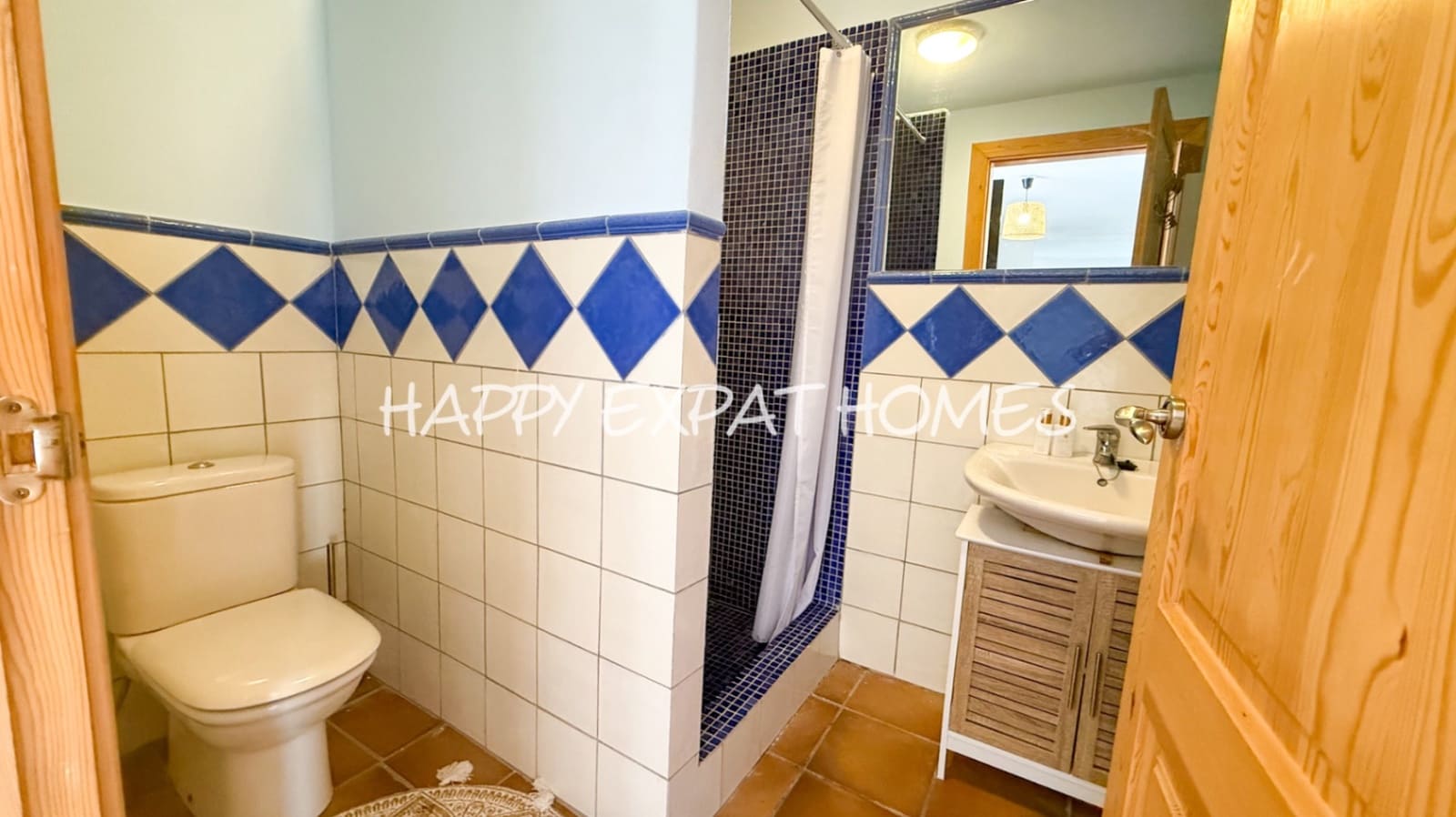 4 bedroom Villa for rent in Olivella with pool garage - € 4,000 (Ref: 9105833)