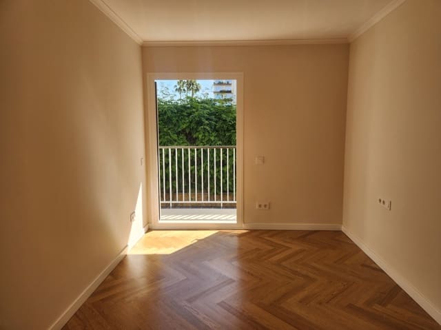 3 slaapkamer Flat te koop in Sitges - € 810.000 (Ref: 9109825)