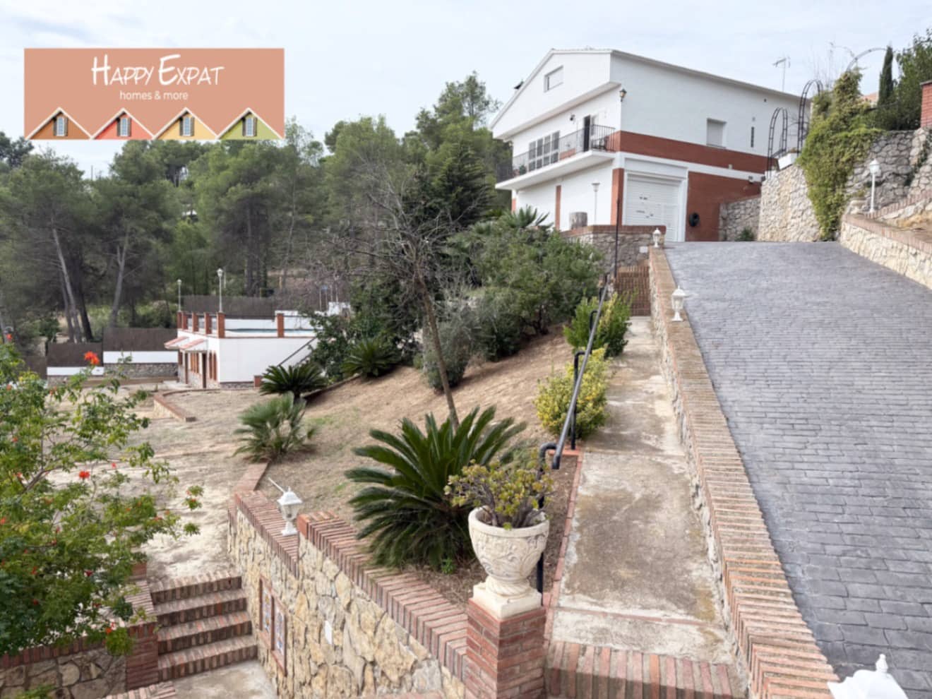 6 soverom Villa til salgs i Olivella med svømmebasseng garasje - € 720 000 (Ref: 9287186)