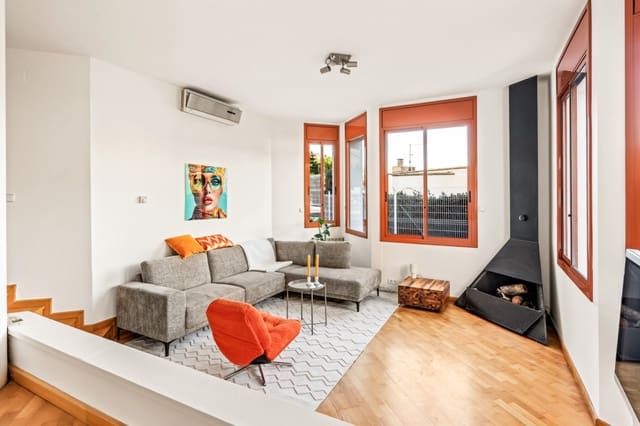 6 slaapkamer Villa te koop in Barcelona stad met zwembad garage - € 1.350.000 (Ref: 9341748)