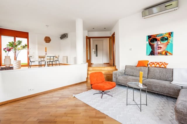 6 slaapkamer Villa te koop in Barcelona stad met zwembad garage - € 1.350.000 (Ref: 9341748)