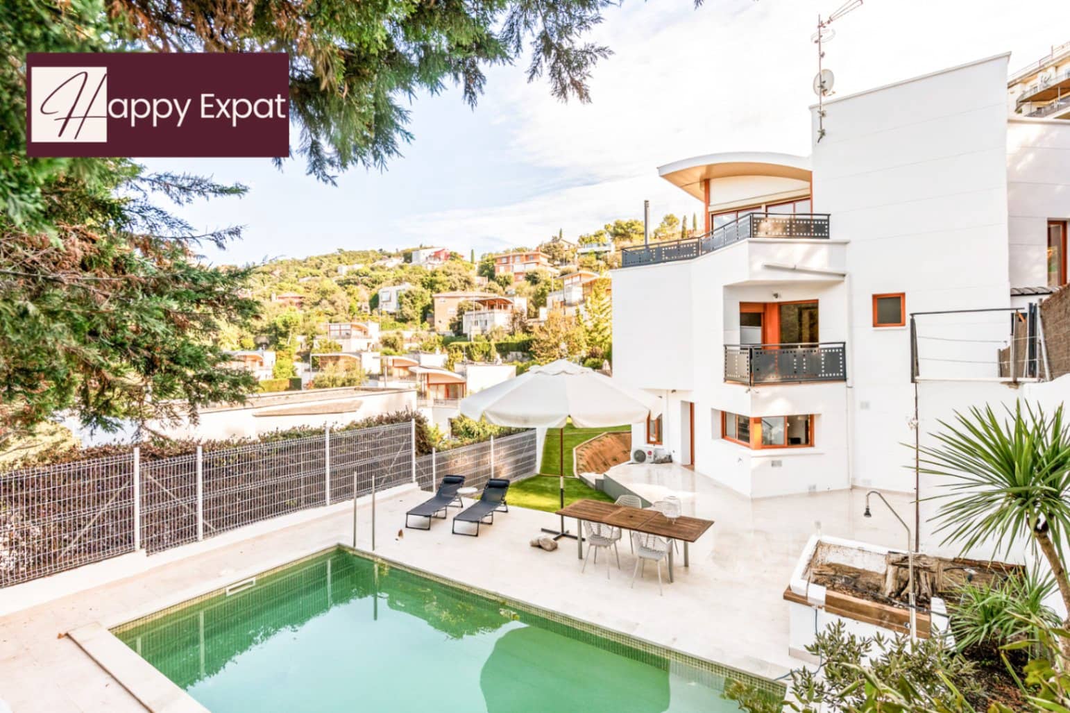 6 Zimmer Villa zu verkaufen in Barcelona Stadt mit Pool Garage - 1.249.000 € (Ref: 9341748)