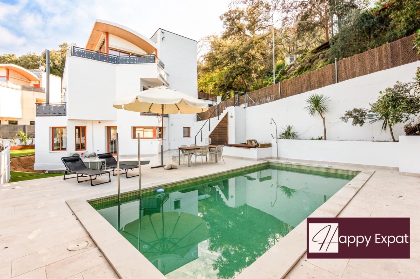 6 Zimmer Villa zu verkaufen in Barcelona Stadt mit Pool Garage - 1.249.000 € (Ref: 9341748)