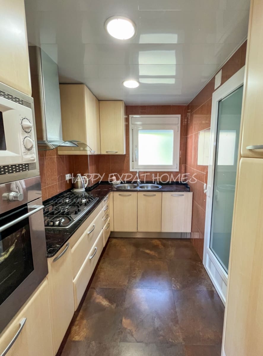 3 makuuhuone Asunto myytävänä paikassa Sitges mukana uima-altaan - 650 000 € (Ref: 9346877)