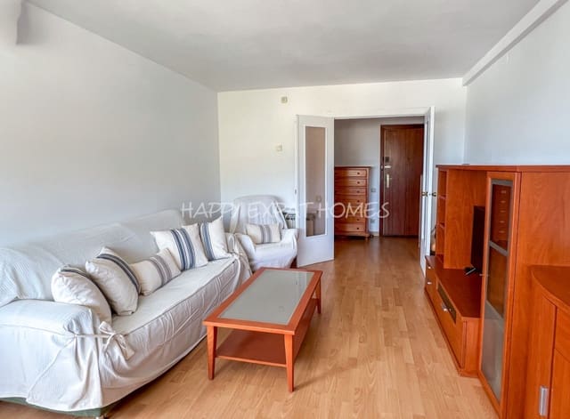 3 bedroom Flat for sale in Sitges with pool - € 650,000 (Ref: 9346877)