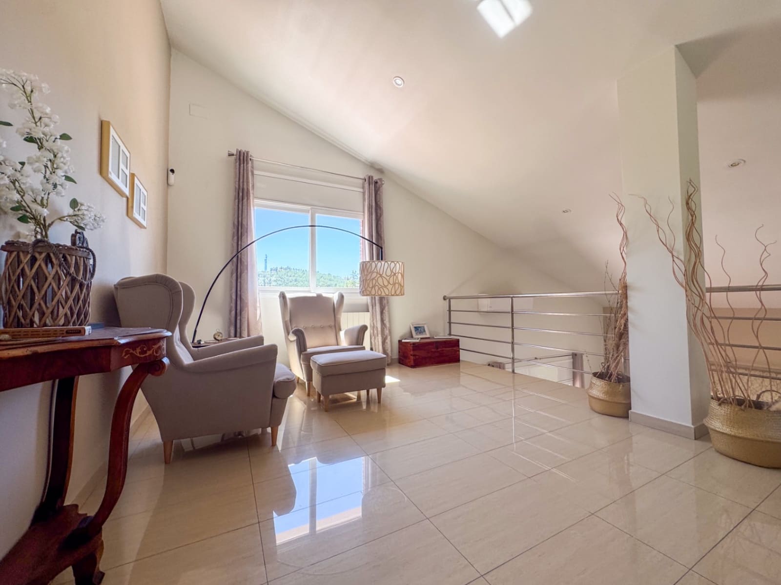 4 bedroom Villa for sale in Olivella with pool garage - € 650,000 (Ref: 9362867)