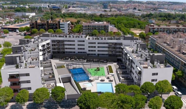2 bedroom Apartment for rent in Vilanova i la Geltrú with pool garage - € 1,300 (Ref: 9436333)