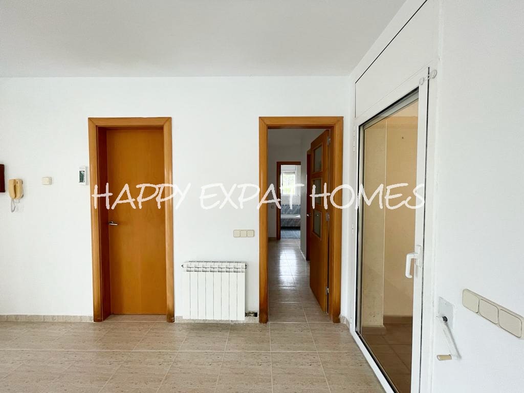 3 slaapkamer Villa te koop in Olivella met zwembad garage - € 320.000 (Ref: 9467647)