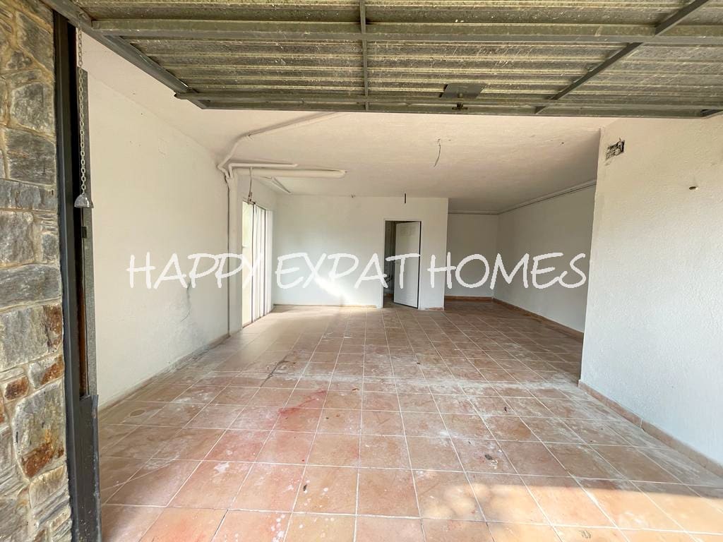 3 slaapkamer Villa te koop in Olivella met zwembad garage - € 320.000 (Ref: 9467647)