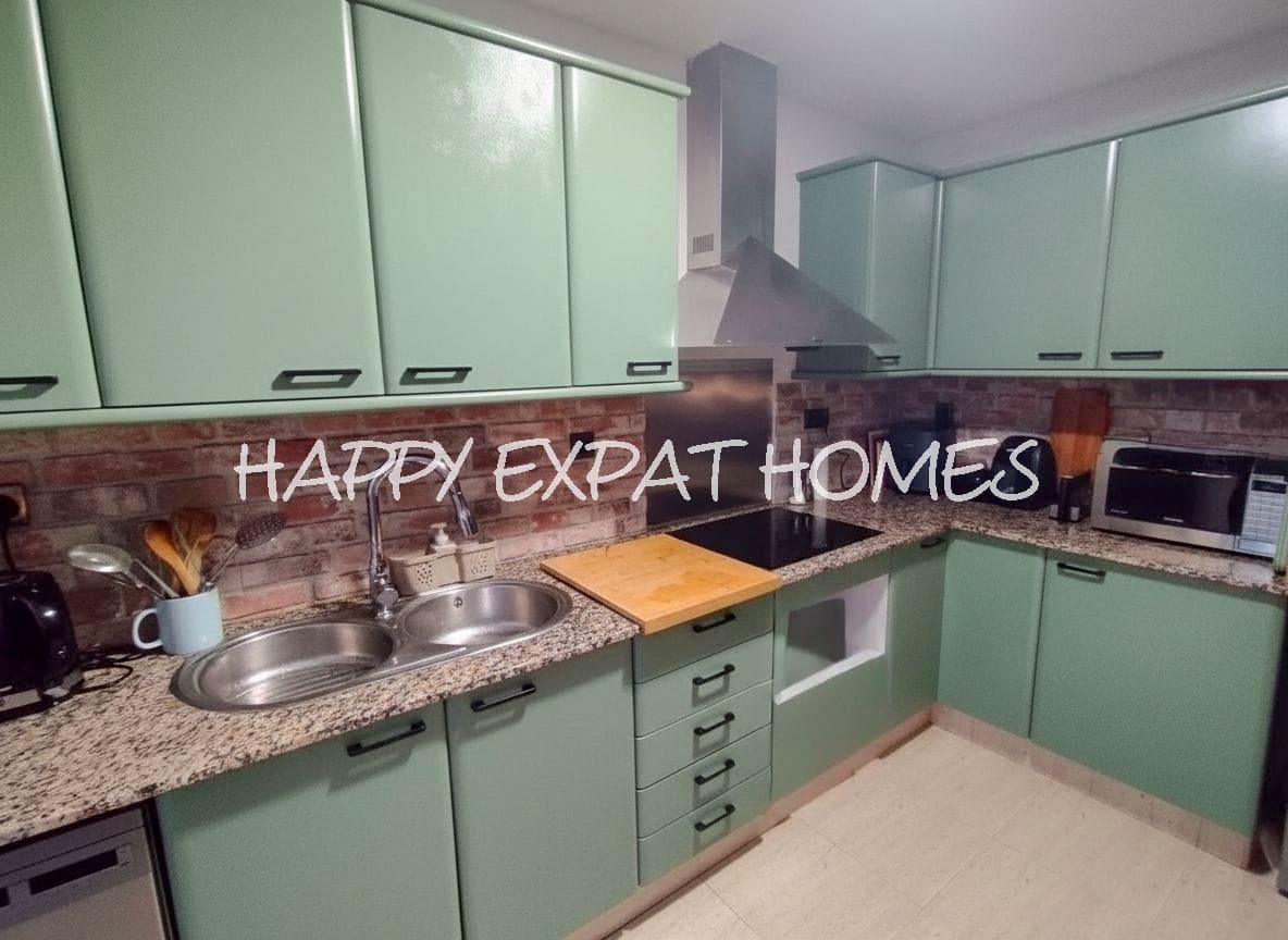 3 slaapkamer Villa te koop in Olivella met zwembad garage - € 320.000 (Ref: 9467647)