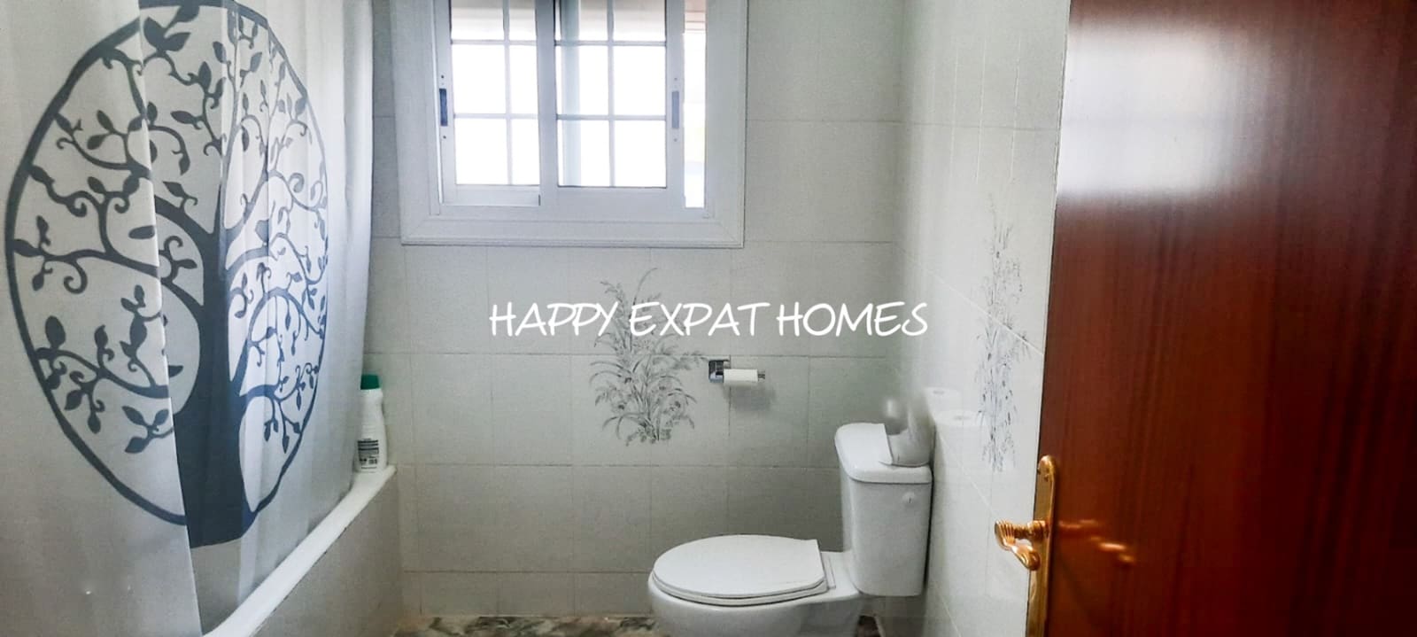 Villa/Maison de 4 chambres à louer à Canyelles - 1 800 € (Ref: 9500406)