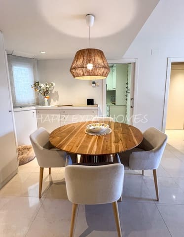 2 makuuhuone Asunto myytävänä paikassa Sitges - 450 000 € (Ref: 9592240)