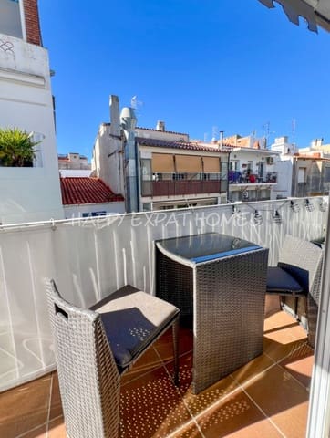 2 makuuhuone Asunto myytävänä paikassa Sitges - 450 000 € (Ref: 9592240)