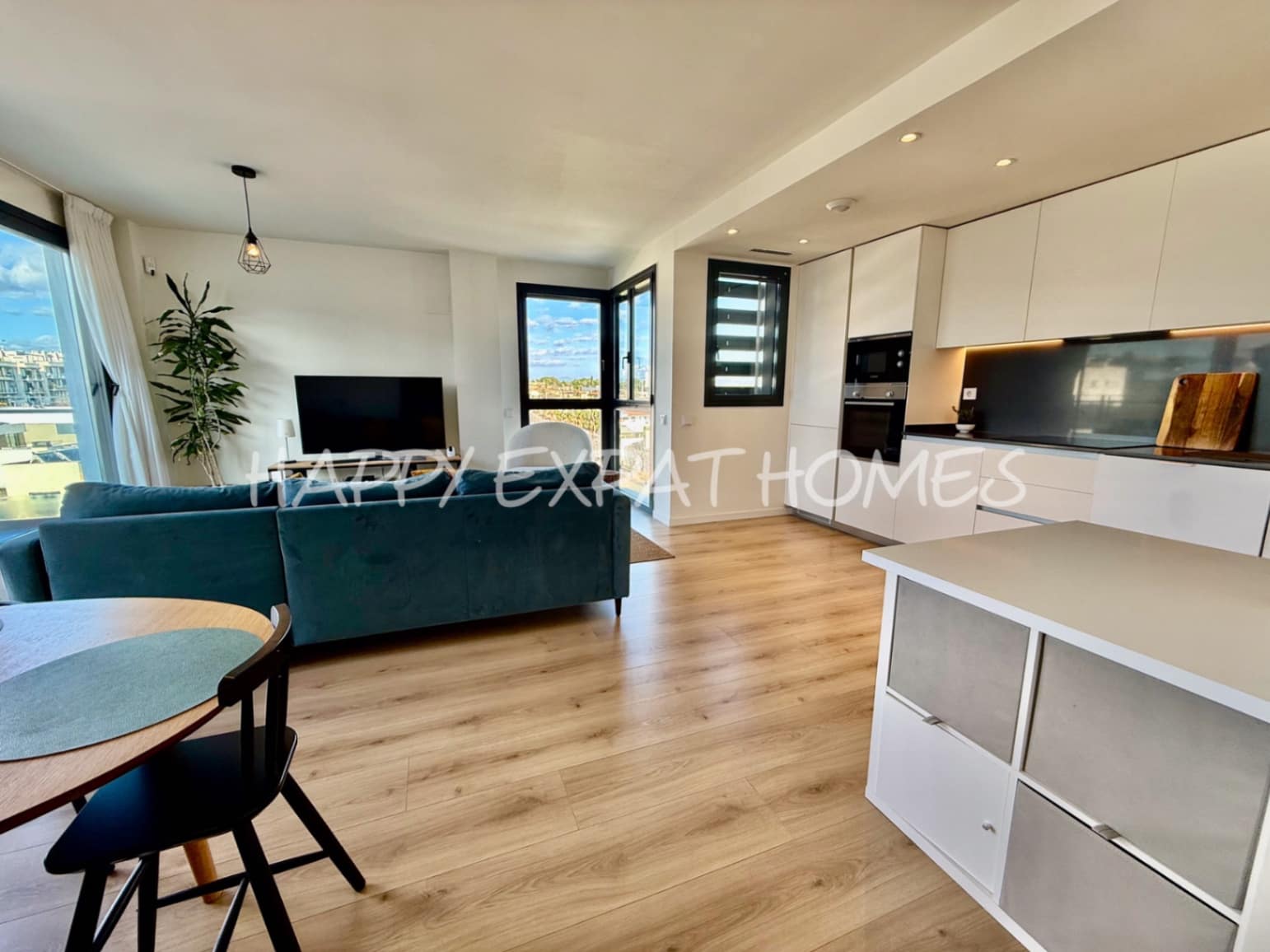 4 soveværelse Lejlighed til salg i Vilanova i la Geltru med swimmingpool garage - € 540.000 (Ref: 9623233)