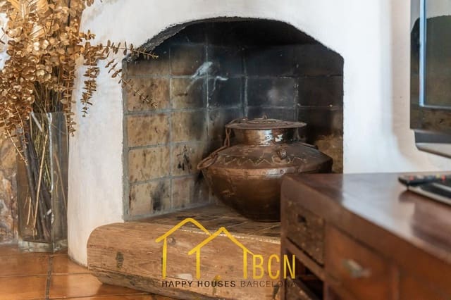 7 bedroom Villa for sale in Sant Pere de Ribes with pool garage - € 679,000 (Ref: 9650706)