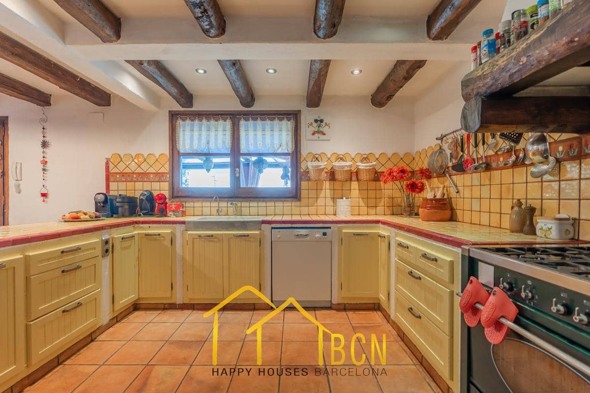 7 chambre Villa/Maison à vendre à Sant Pere de Ribes avec piscine garage - 679 000 € (Ref: 9650706)