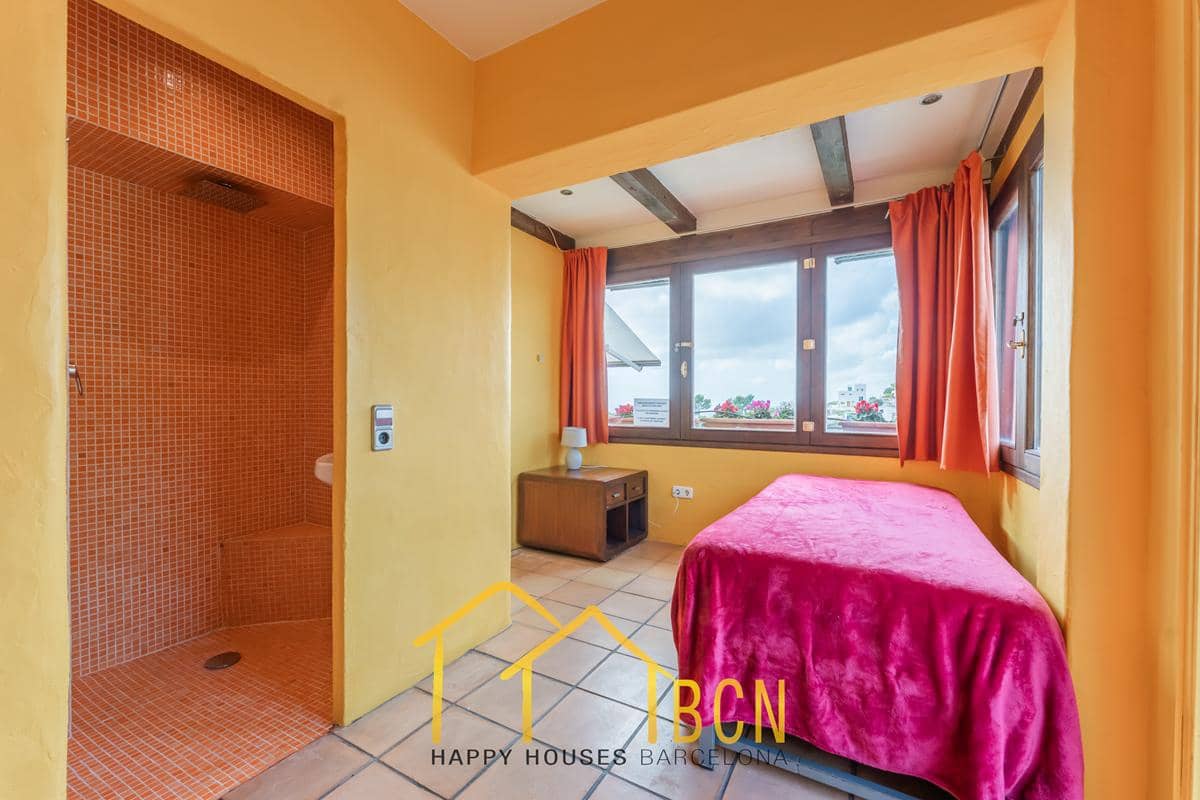 7 chambre Villa/Maison à vendre à Sant Pere de Ribes avec piscine garage - 679 000 € (Ref: 9650706)