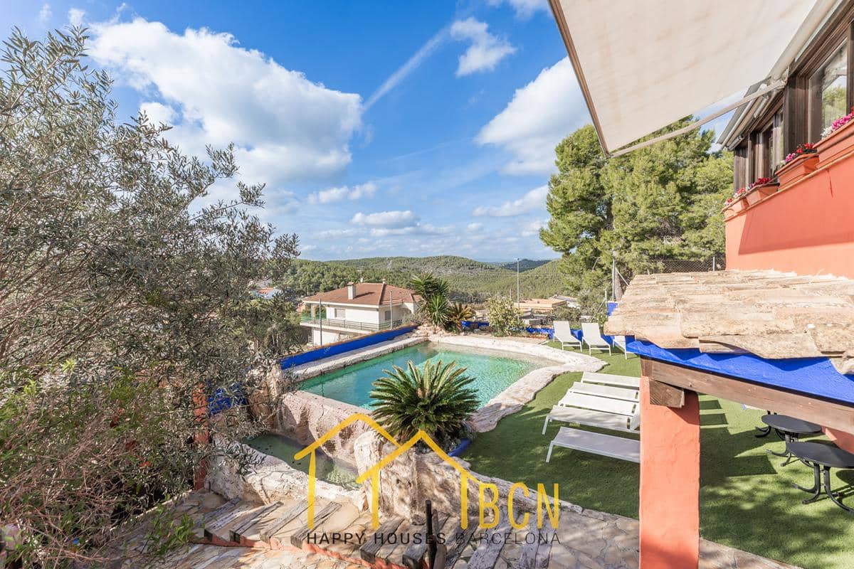 7 chambre Villa/Maison à vendre à Sant Pere de Ribes avec piscine garage - 679 000 € (Ref: 9650706)