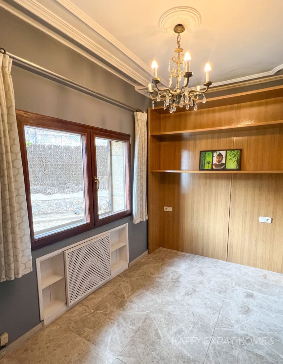 6 Zimmer Villa zu vermieten in Sant Just Desvern mit Pool Garage - 4.500 € (Ref: 9731676)