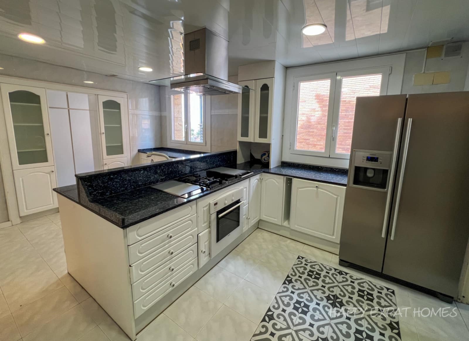 6 Zimmer Villa zu vermieten in Sant Just Desvern mit Pool Garage - 4.500 € (Ref: 9731676)