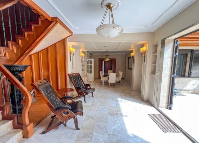 6 Zimmer Villa zu vermieten in Sant Just Desvern mit Pool Garage - 4.500 € (Ref: 9731676)