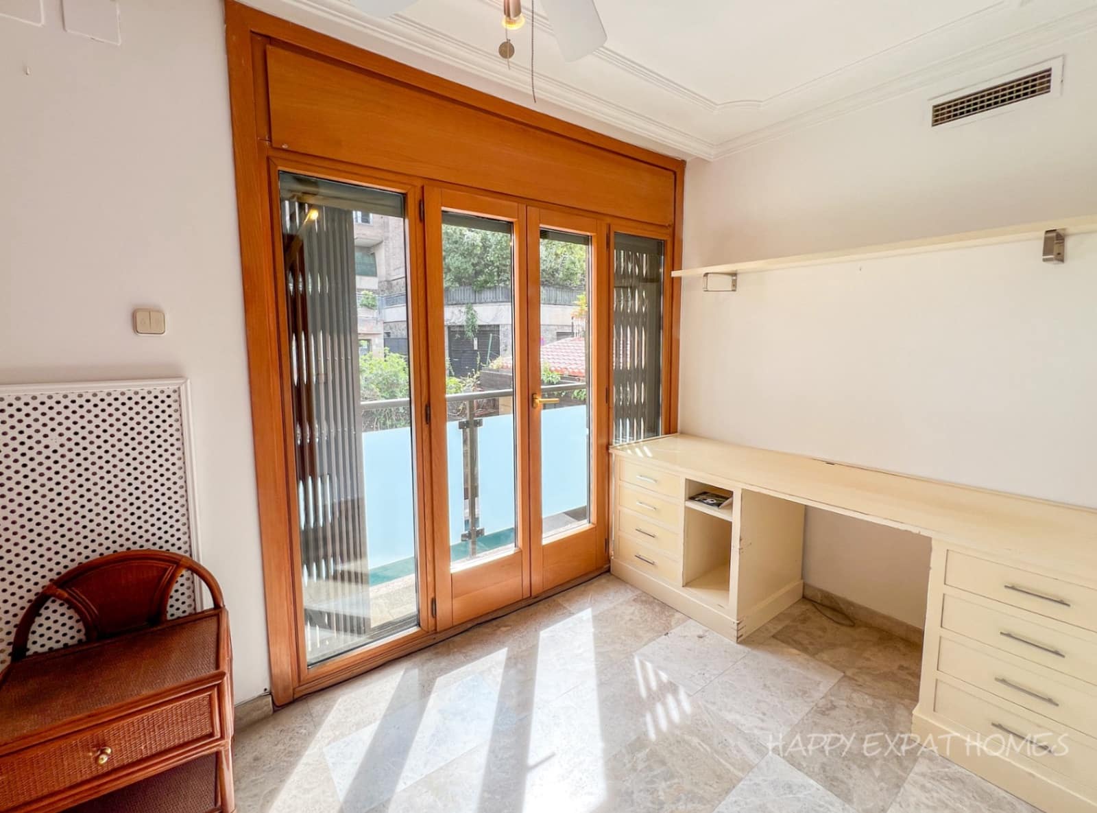 6 Zimmer Villa zu vermieten in Sant Just Desvern mit Pool Garage - 4.500 € (Ref: 9731676)