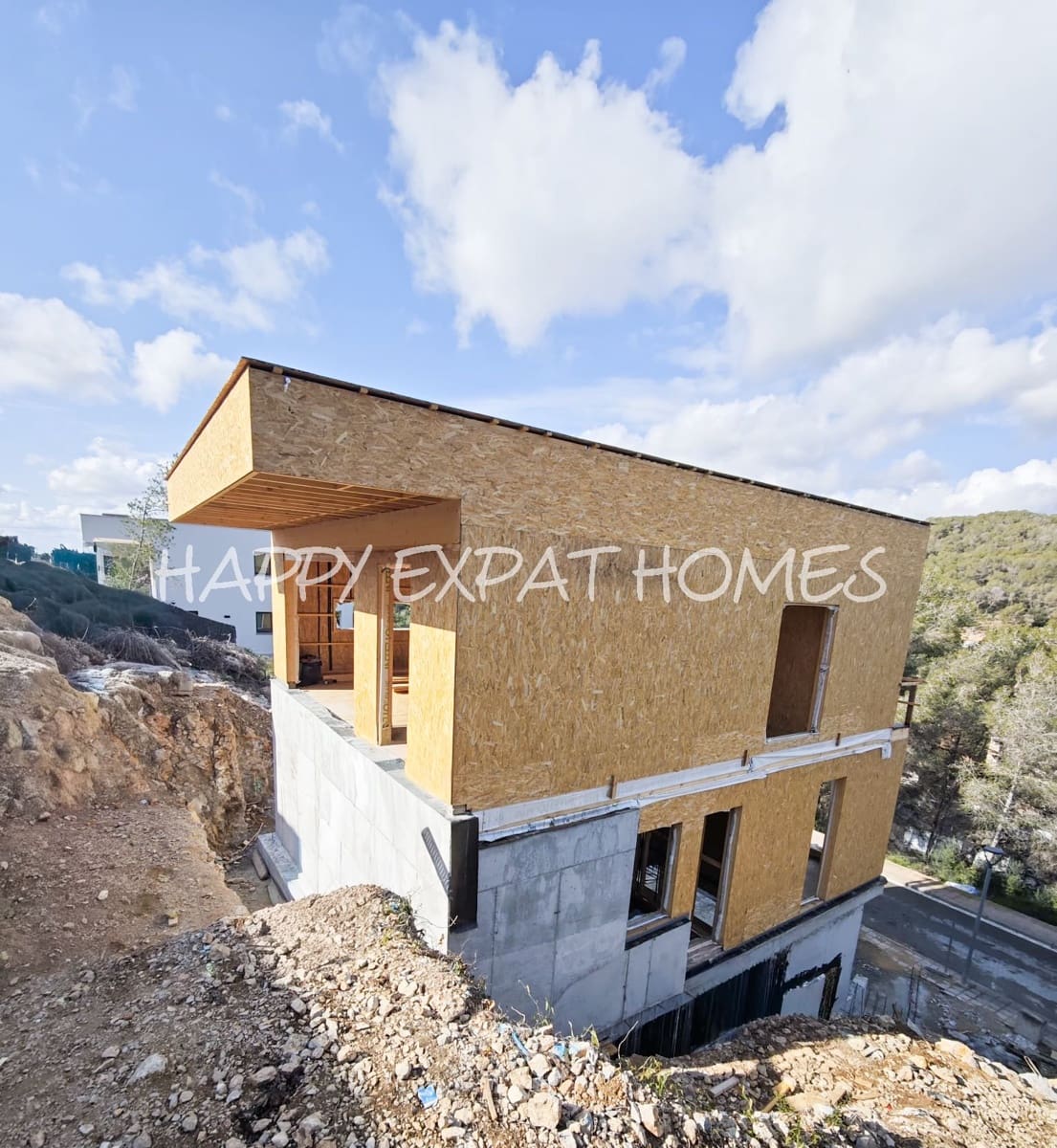 Villa for sale in Sant Pere de Ribes with pool garage - € 520,000 (Ref: 9773465)