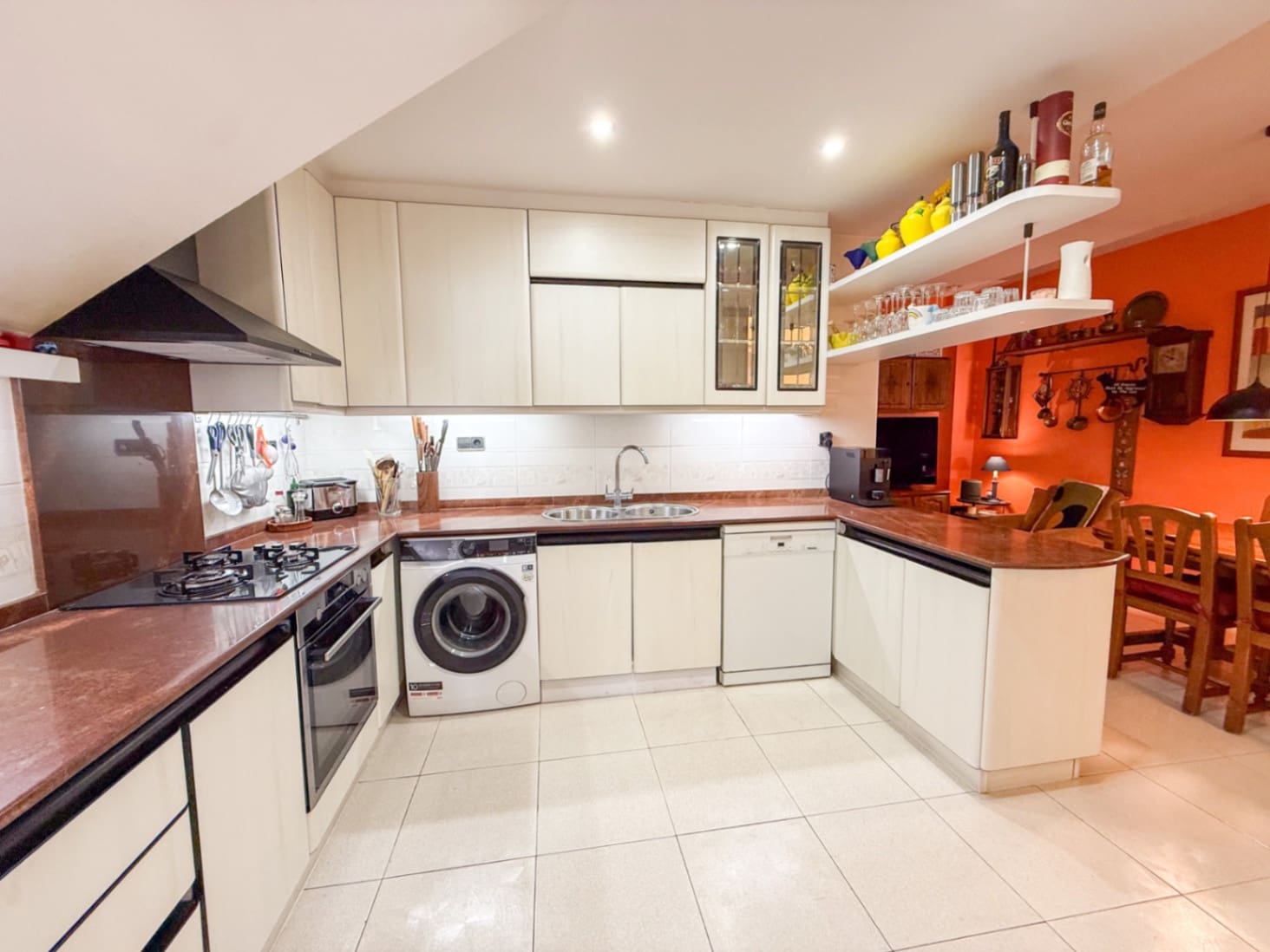 4 soveværelse Villa til salg i Sitges - € 840.000 (Ref: 9793503)