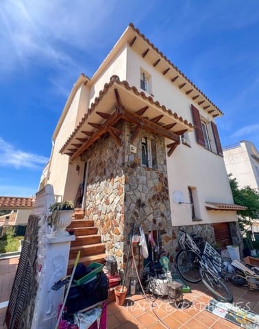 5 chambre Villa/Maison à vendre à Sant Pere de Ribes avec piscine garage - 460 000 € (Ref: 9795532)