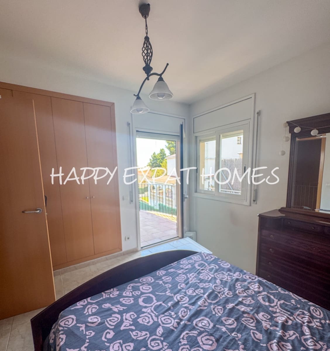 4 bedroom Villa for sale in Sitges with pool garage - € 1,190,000 (Ref: 9797612)