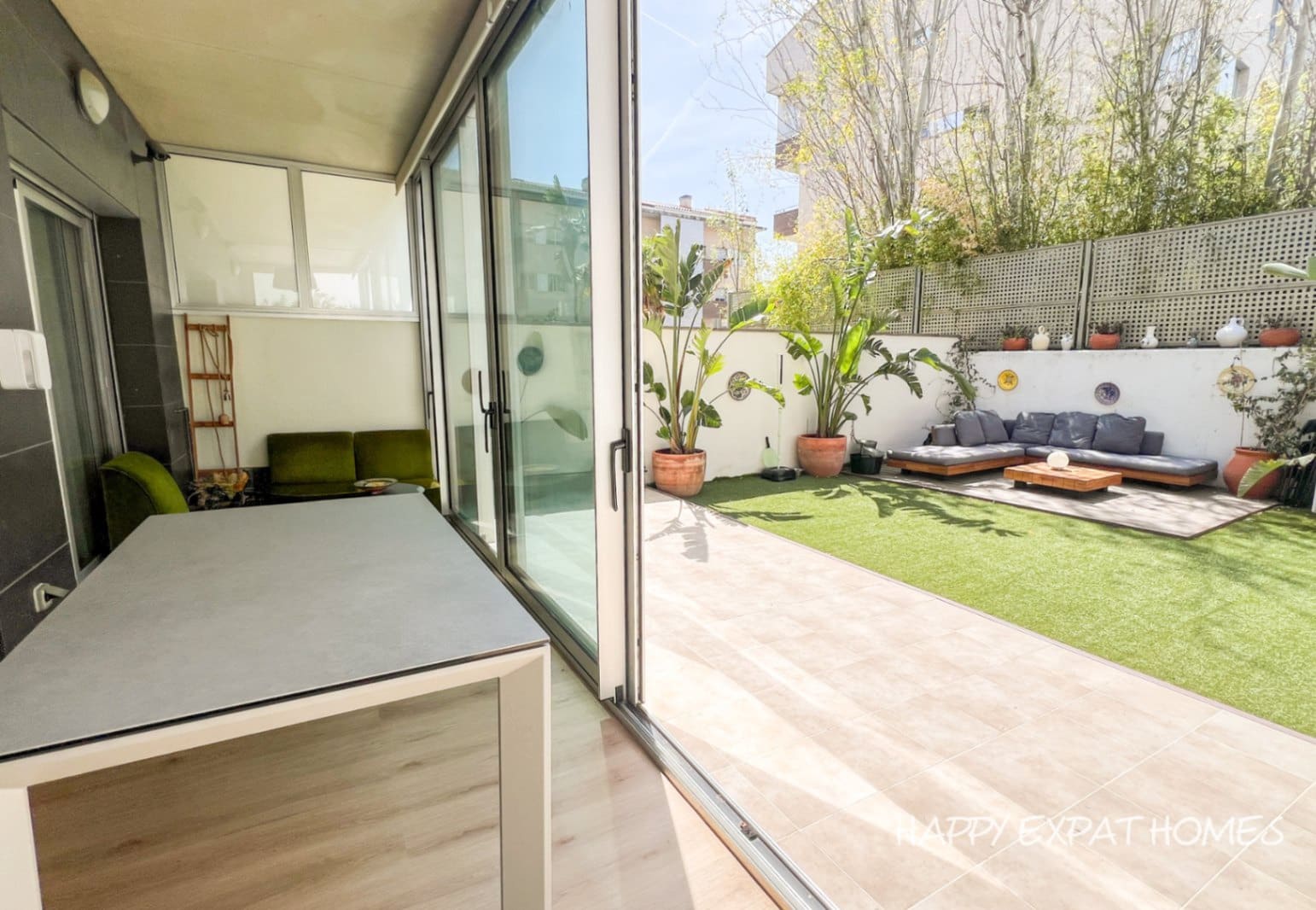 Piso de 3 habitaciones en Sitges en venta con piscina garaje - 795.000 € (Ref: 9798384)