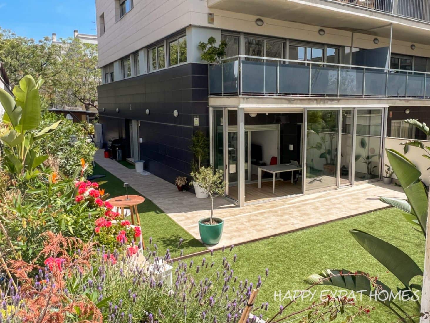 Piso de 3 habitaciones en Sitges en venta con piscina garaje - 795.000 € (Ref: 9798384)